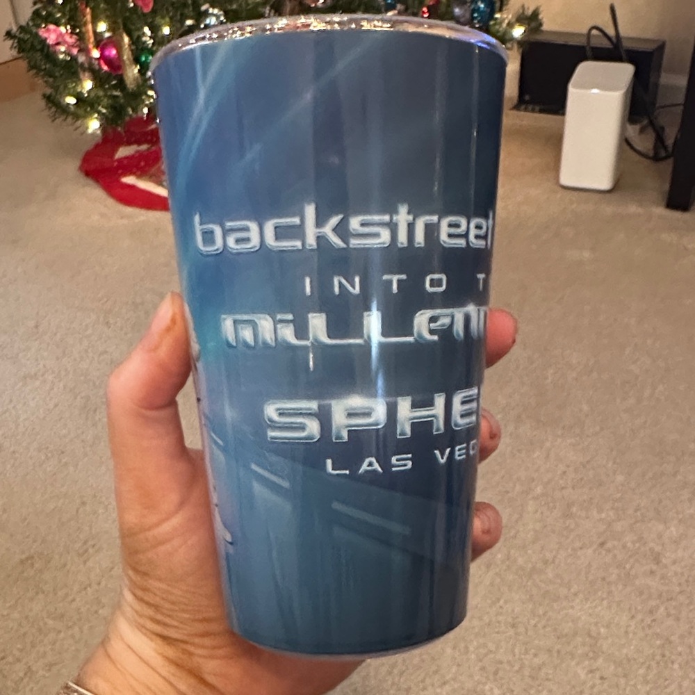 NEW Backstreet Boys Winter Into the Millennium Sphere Cup - Picture 6 of 11